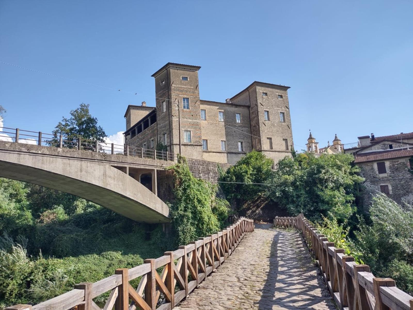 Castello Di Pontebosio Luxury Resort Licciana Nardi Exterior photo